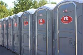 Best Portable Restroom for Sporting Events  in Menomonie, WI